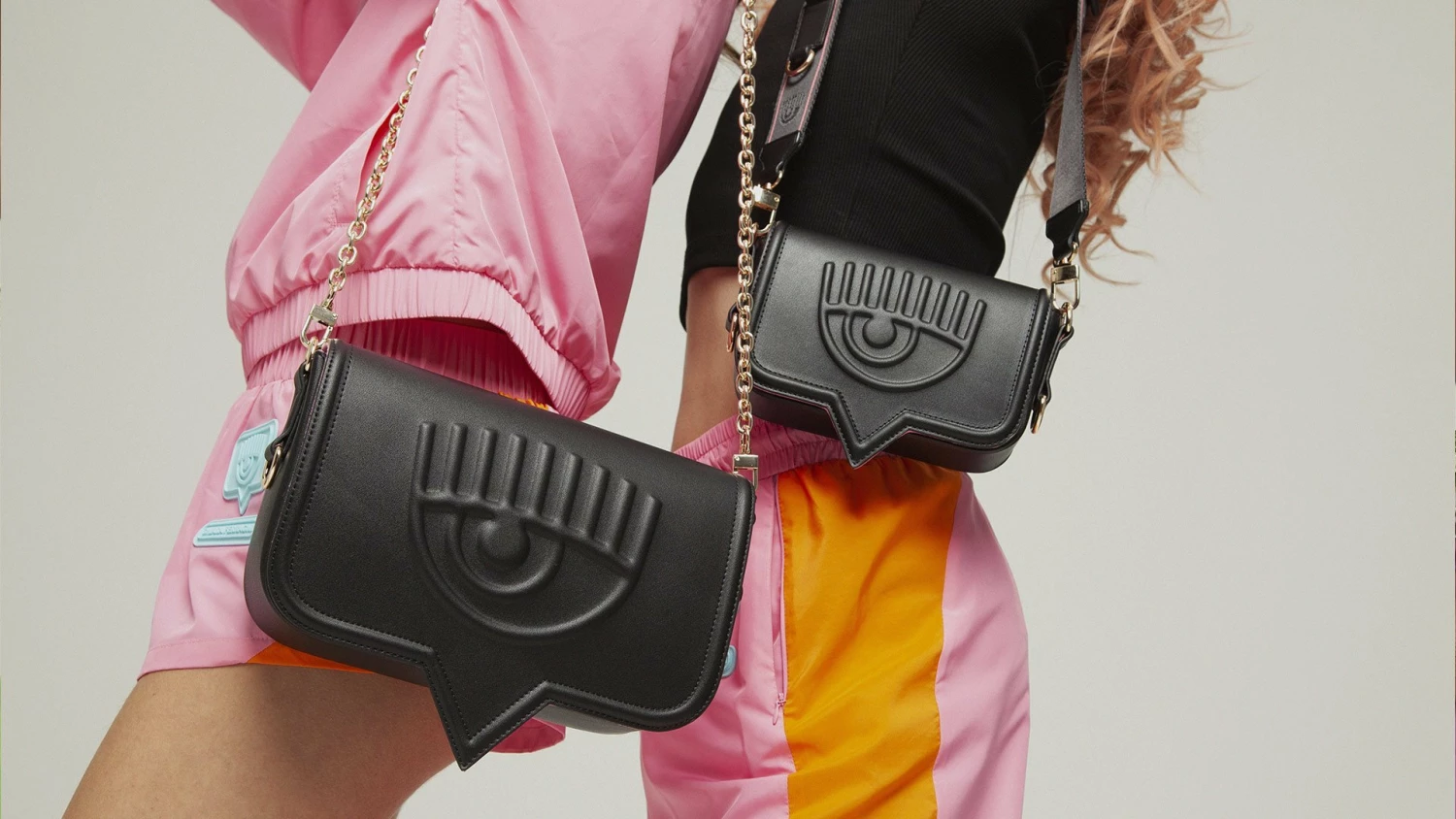 Chiara Ferragni Online Shop -Chiara Ferragni Online Shop imagewithtext desk2